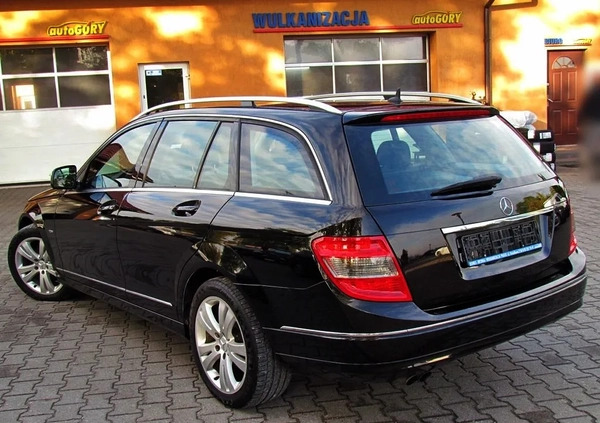 Mercedes-Benz Klasa C cena 27400 przebieg: 261000, rok produkcji 2008 z Pruszcz Gdański małe 704